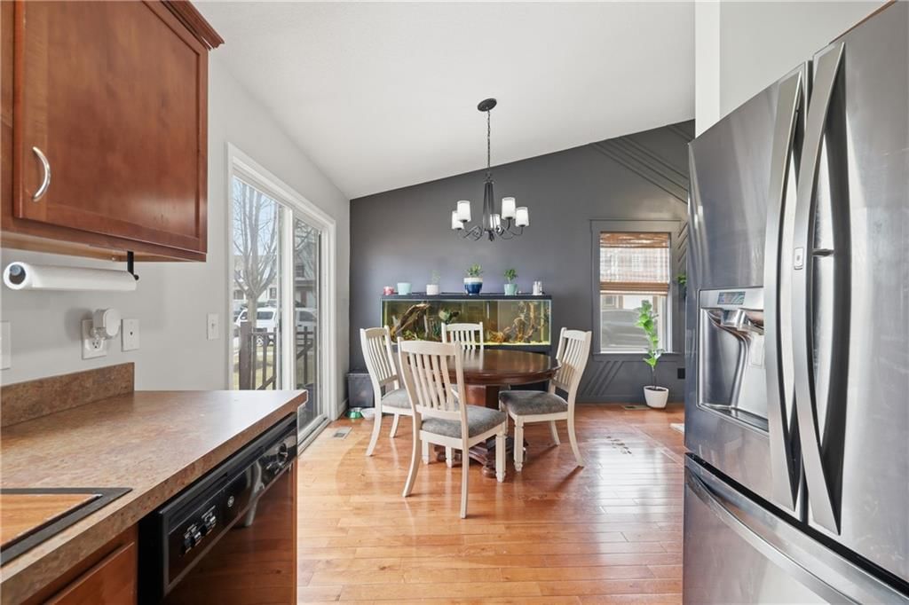 9803 N Hawthorne Avenue — photo 10