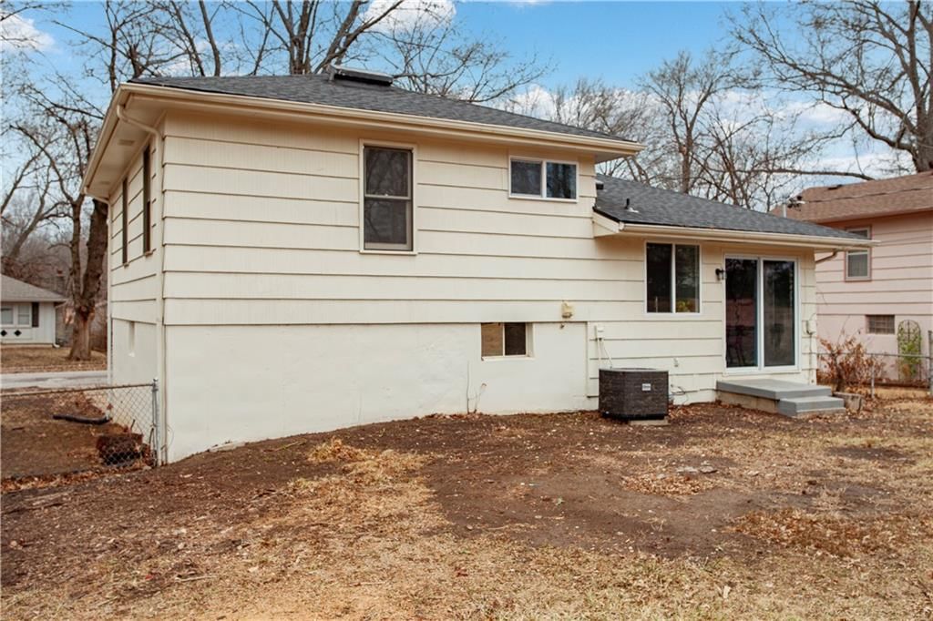 9407 Palmer Avenue — photo 26