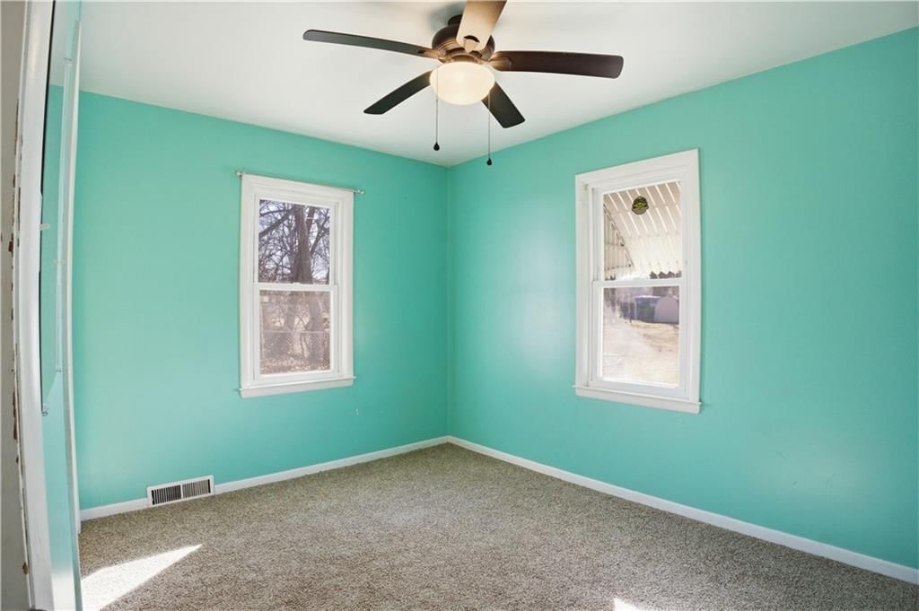 403 Lindy Lane — photo 13