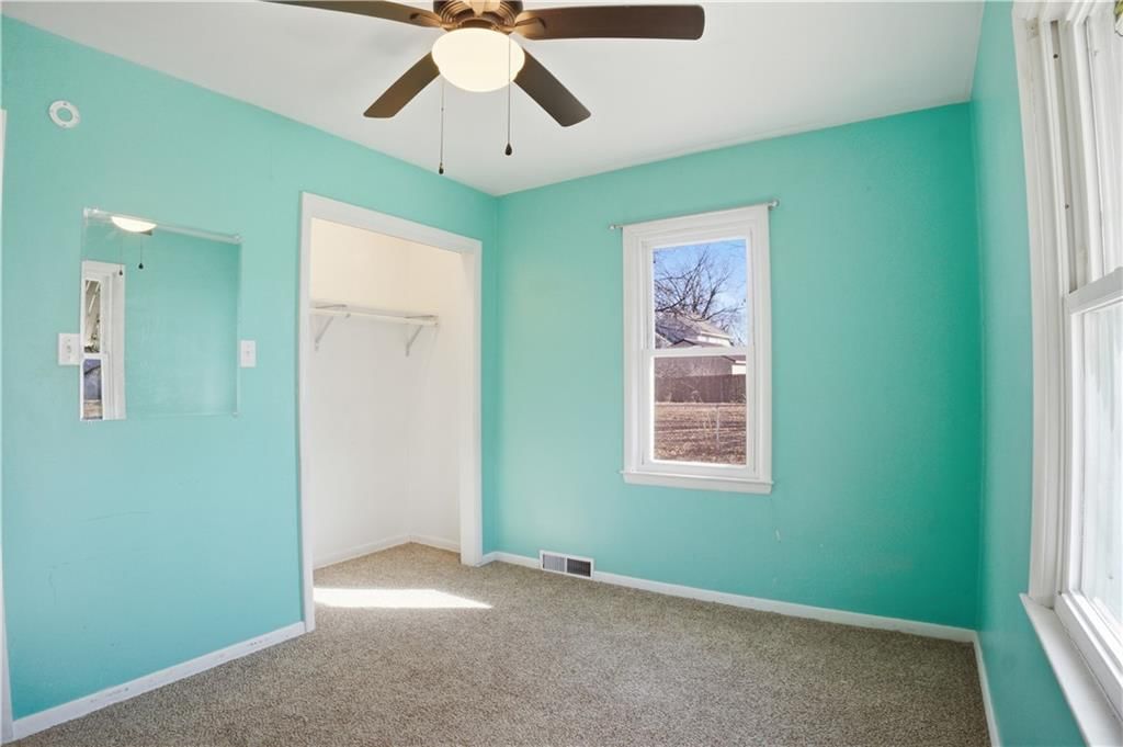 403 Lindy Lane — photo 14