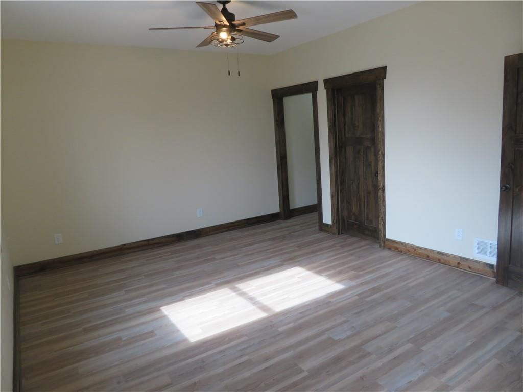 12582 K-16 Highway — photo 17