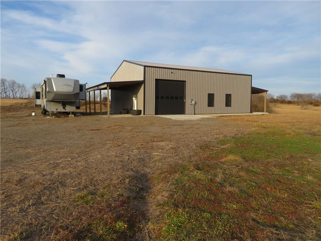 12582 K-16 Highway — photo 39