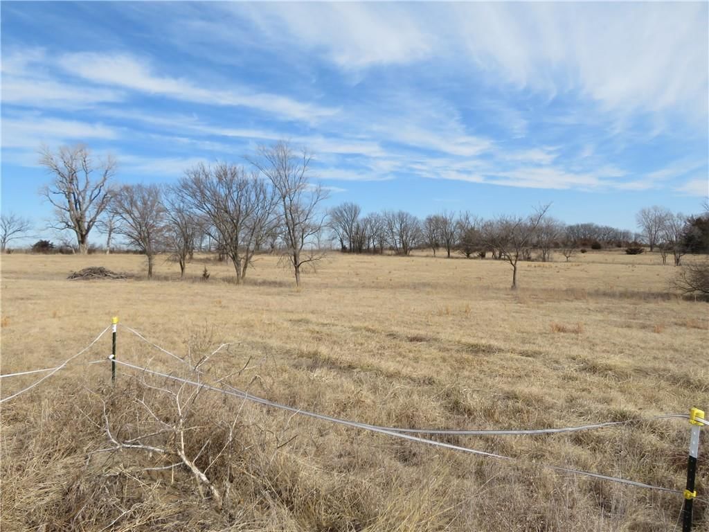 12582 K-16 Highway — photo 44