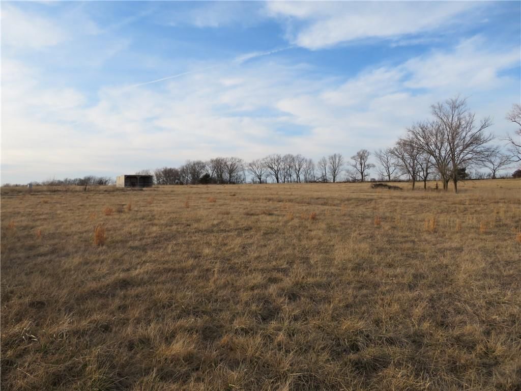 12582 K-16 Highway — photo 49