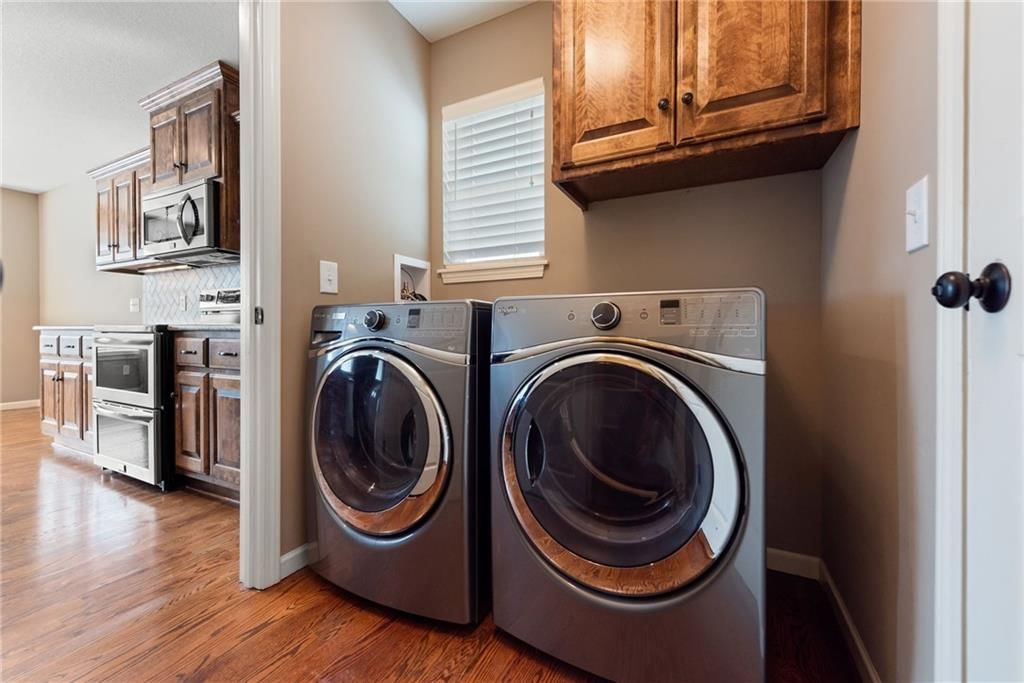 194 N Camelot Drive — photo 8