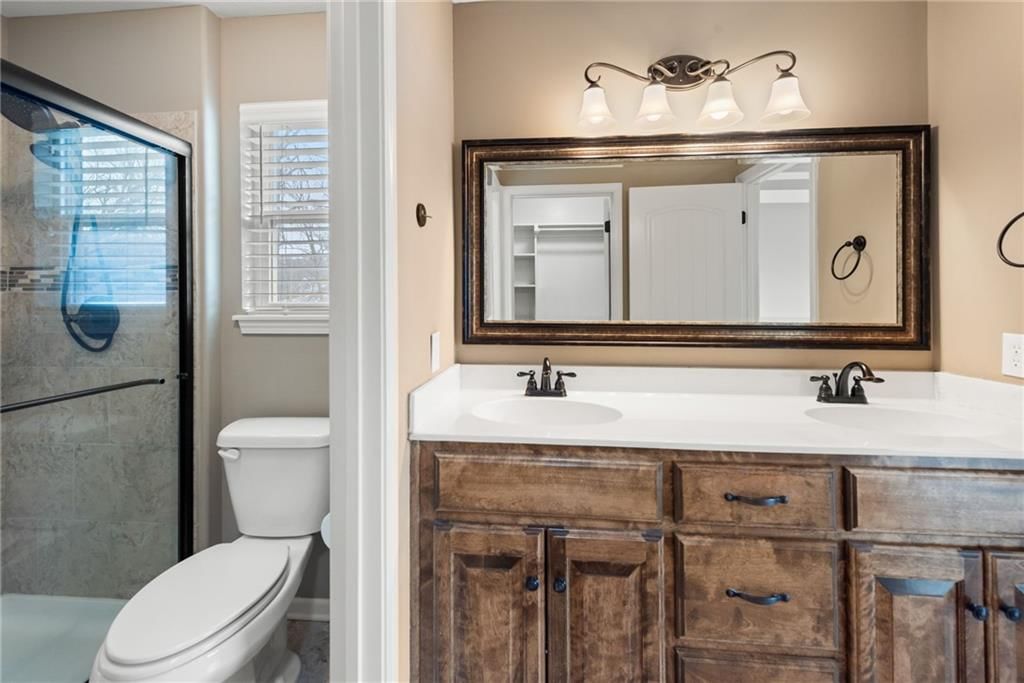 194 N Camelot Drive — photo 15