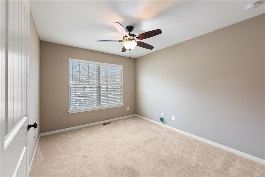 194 N Camelot Drive — photo 17