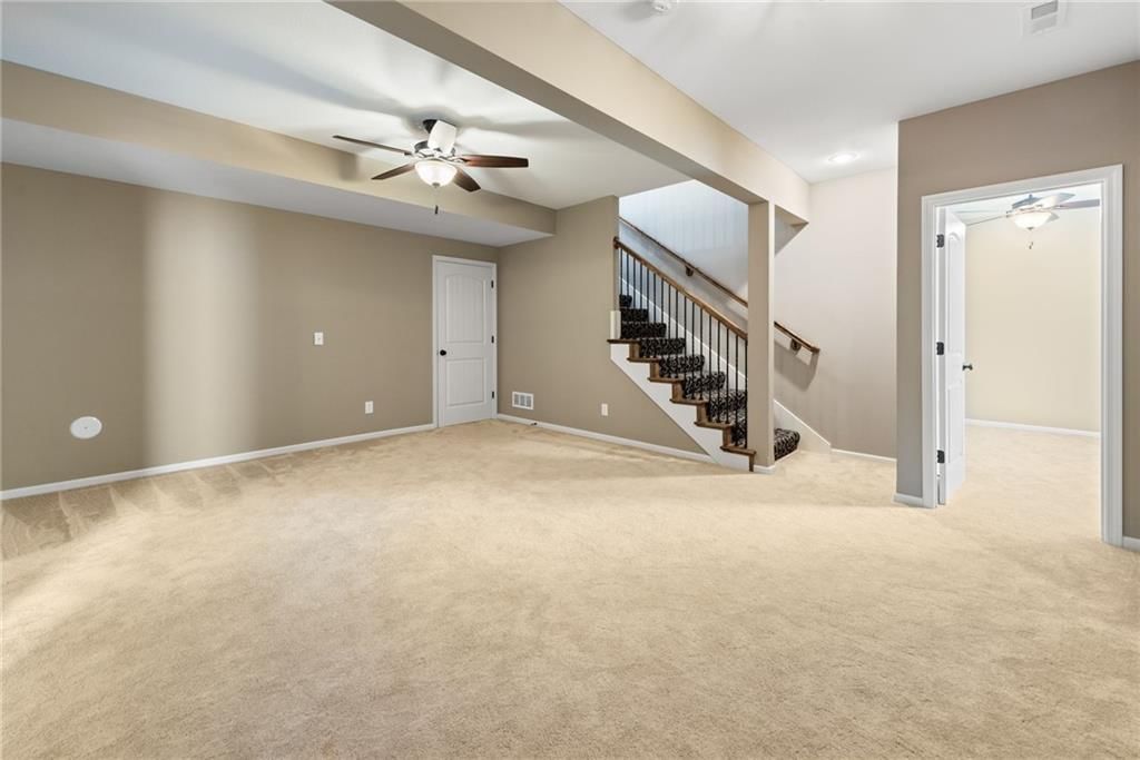 194 N Camelot Drive — photo 21