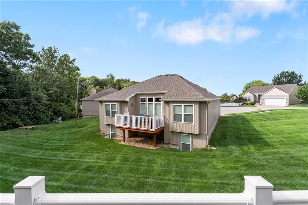 194 N Camelot Drive — photo 33