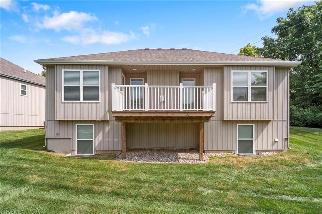 194 N Camelot Drive — photo 35