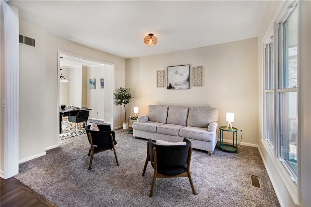 17005 E 43rd Terrace — photo 3