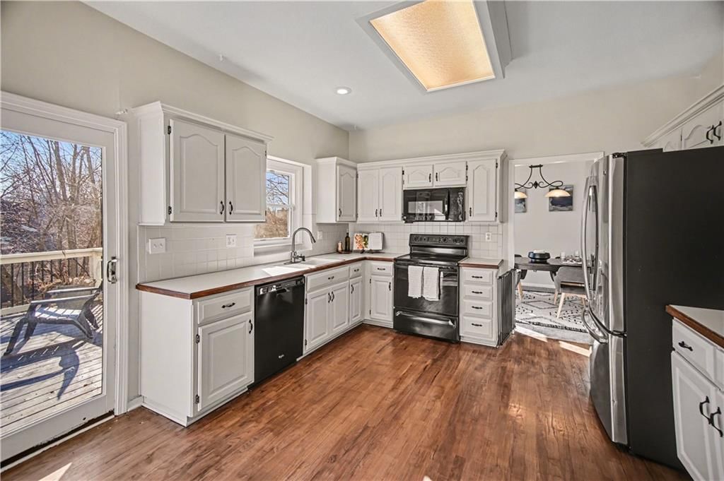 17005 E 43rd Terrace — photo 9