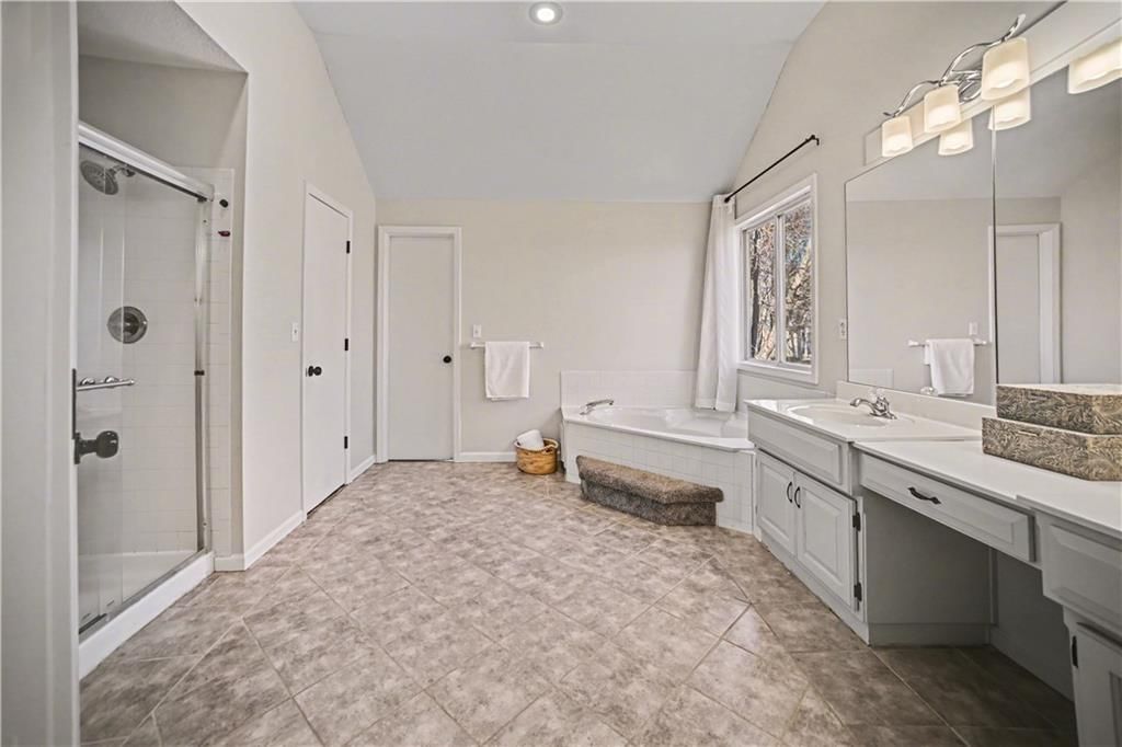 17005 E 43rd Terrace — photo 16