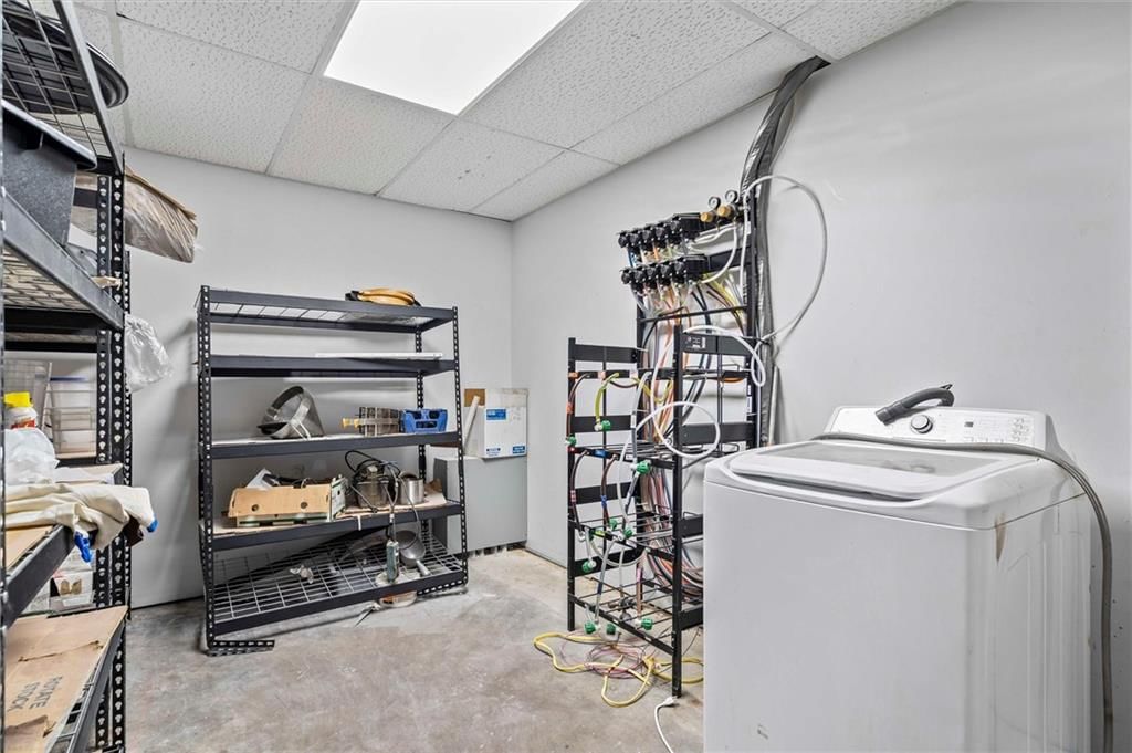 205 Maple Street — photo 29