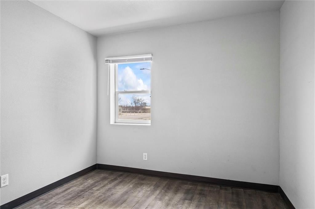 205 Maple Street — photo 42