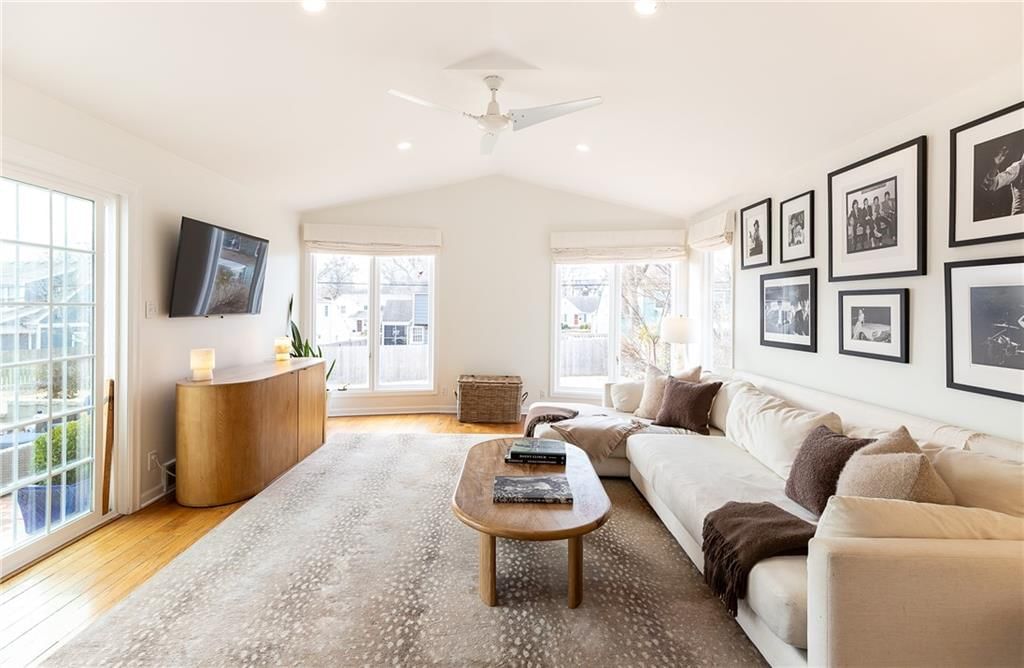 4407 W 69th Terrace — photo 11