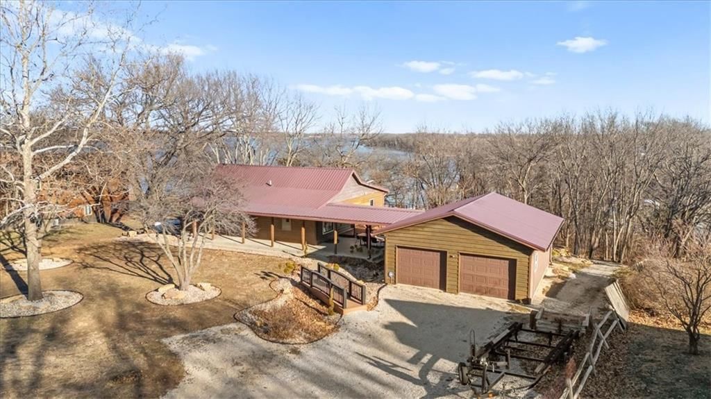 22500 Lakeview Point — photo 4