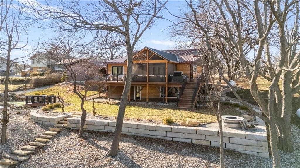 22500 Lakeview Point — photo 41