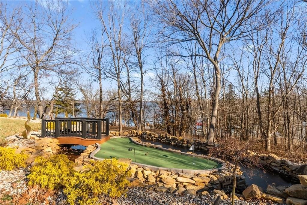 22500 Lakeview Point — photo 58