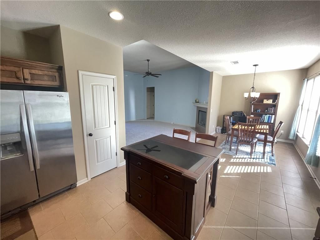 305 E Olive Street — photo 7