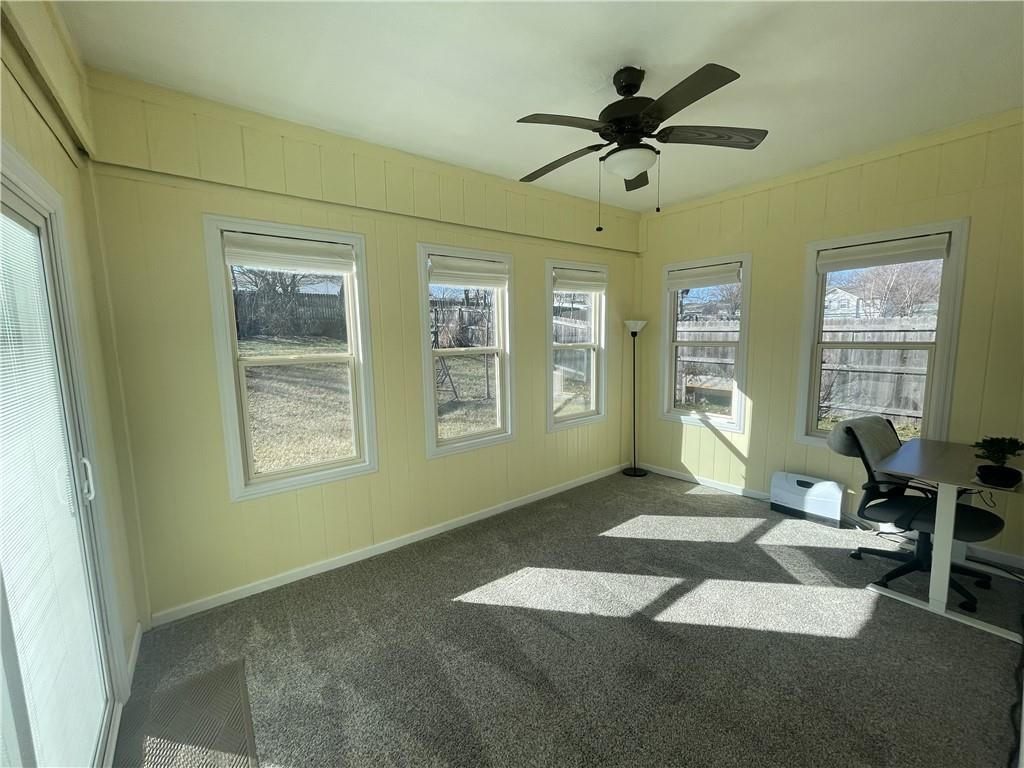 305 E Olive Street — photo 8