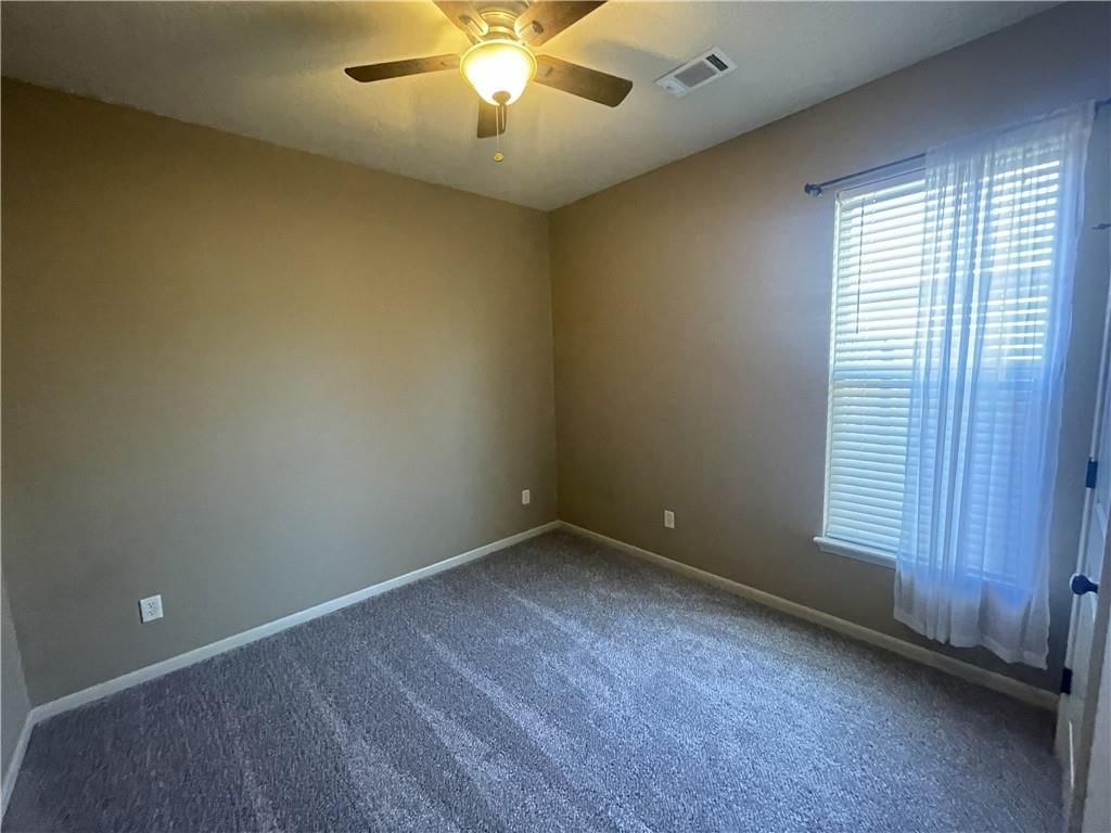 305 E Olive Street — photo 18