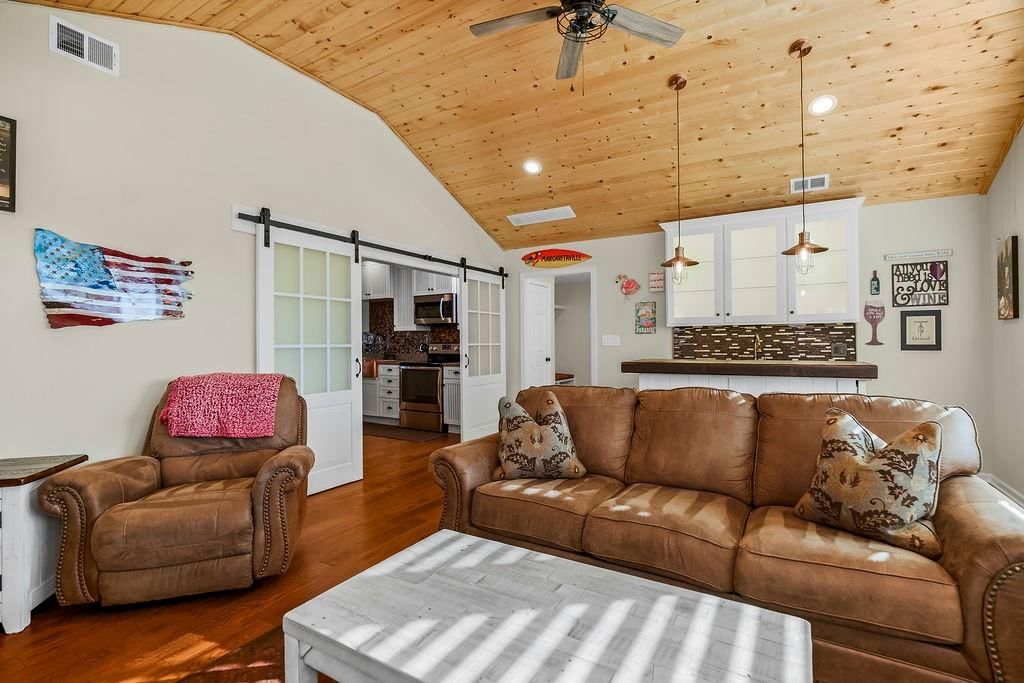 1024 S MADISON Street — photo 22