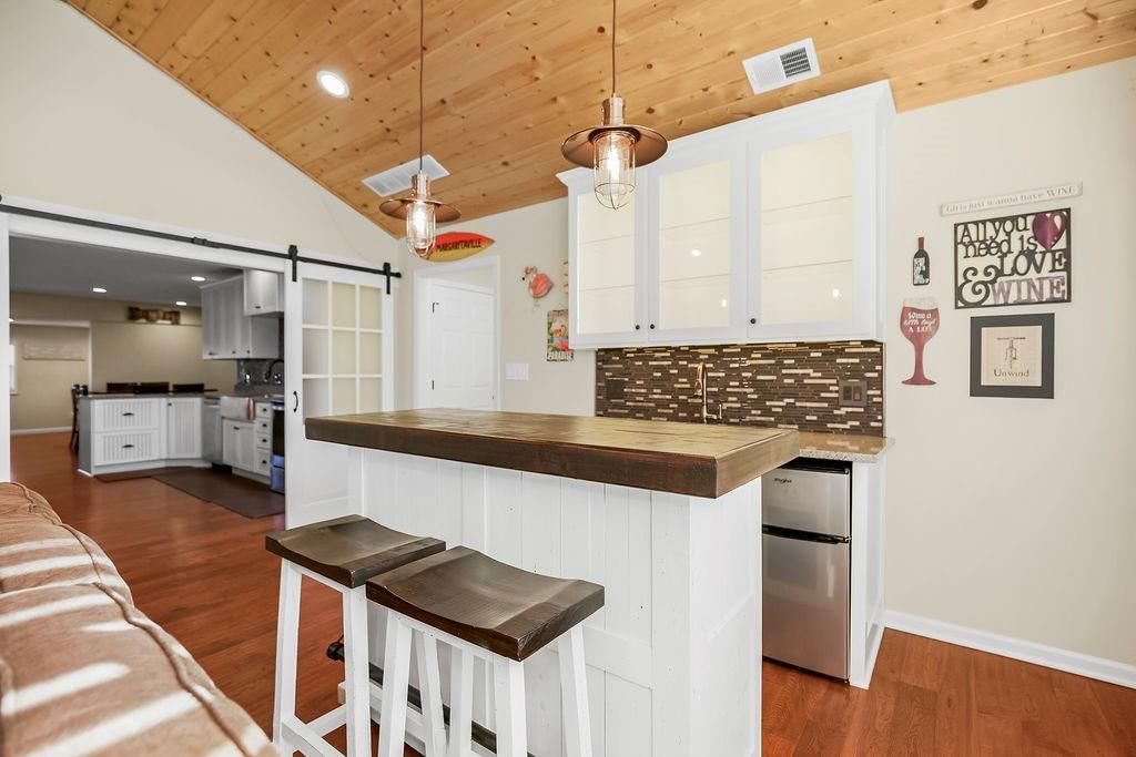1024 S MADISON Street — photo 23