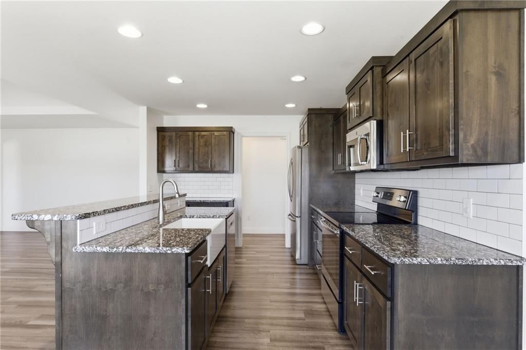 4583 W Minota Street — photo 3