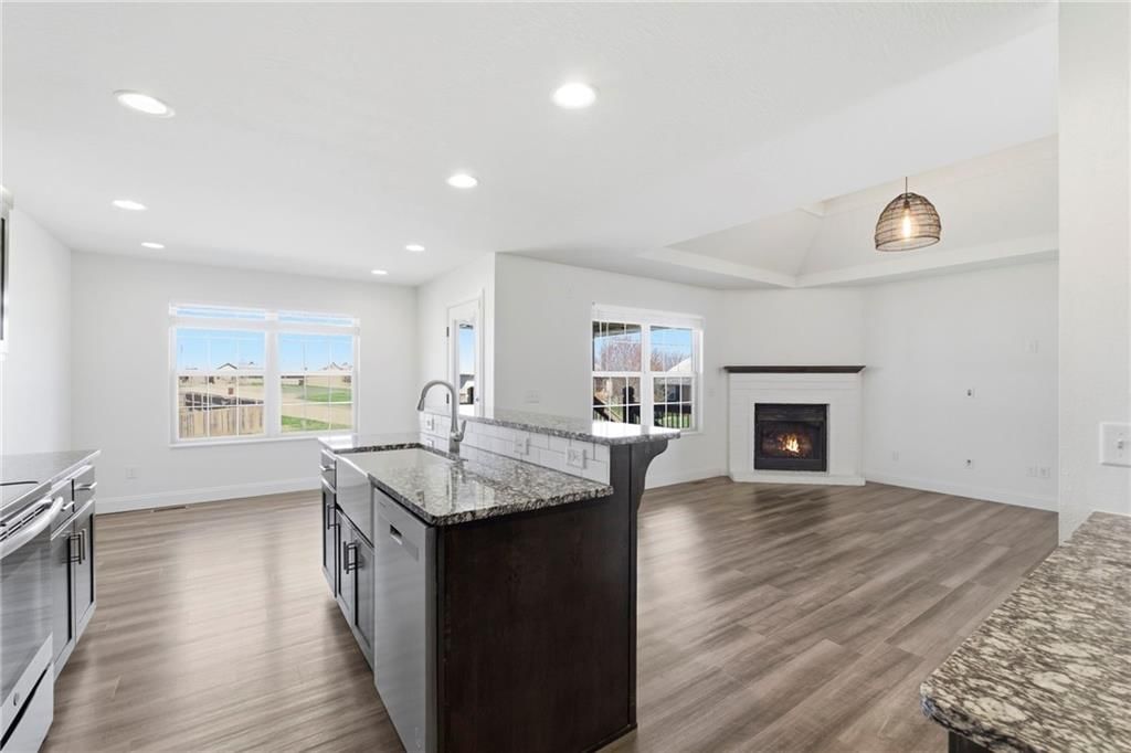 4583 W Minota Street — photo 6