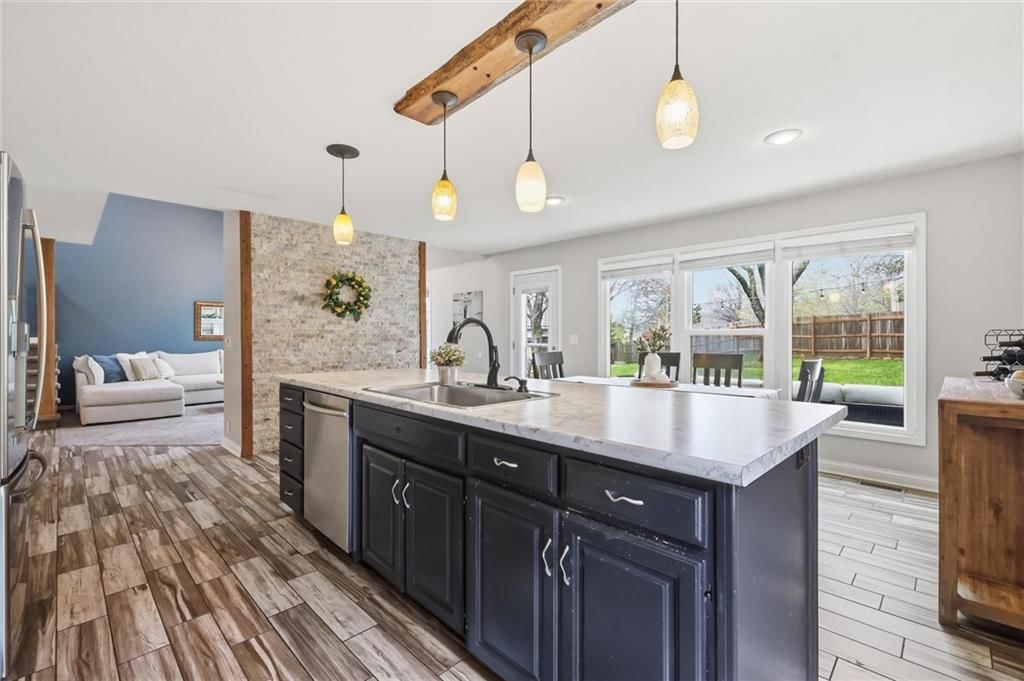 4702 Roundtree Court — photo 11