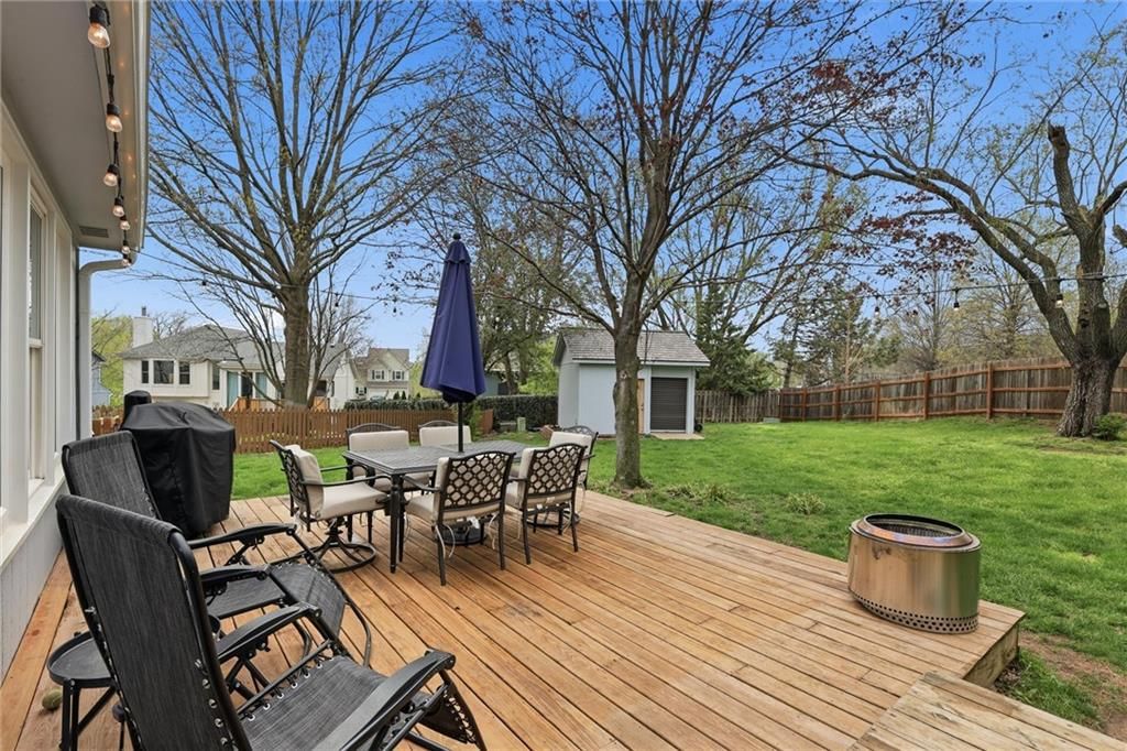 4702 Roundtree Court — photo 26