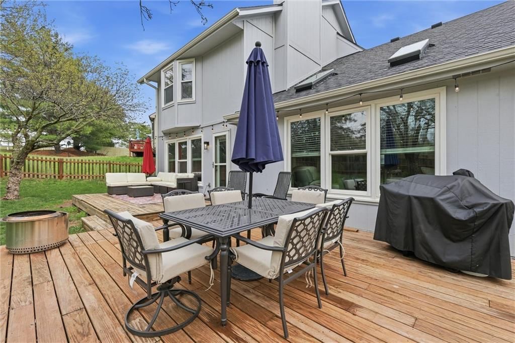 4702 Roundtree Court — photo 27