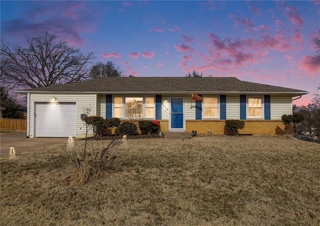 5012 NE 42nd Street, Kansas City, MO