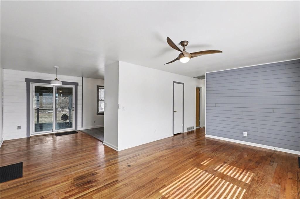 5012 NE 42nd Street — photo 9