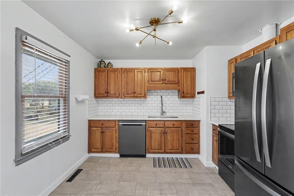 5012 NE 42nd Street — photo 13