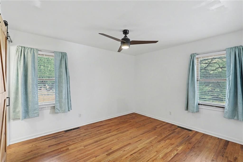 5012 NE 42nd Street — photo 15
