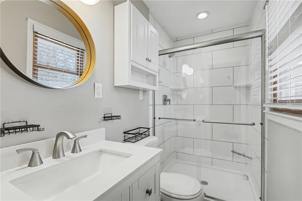 5012 NE 42nd Street — photo 17