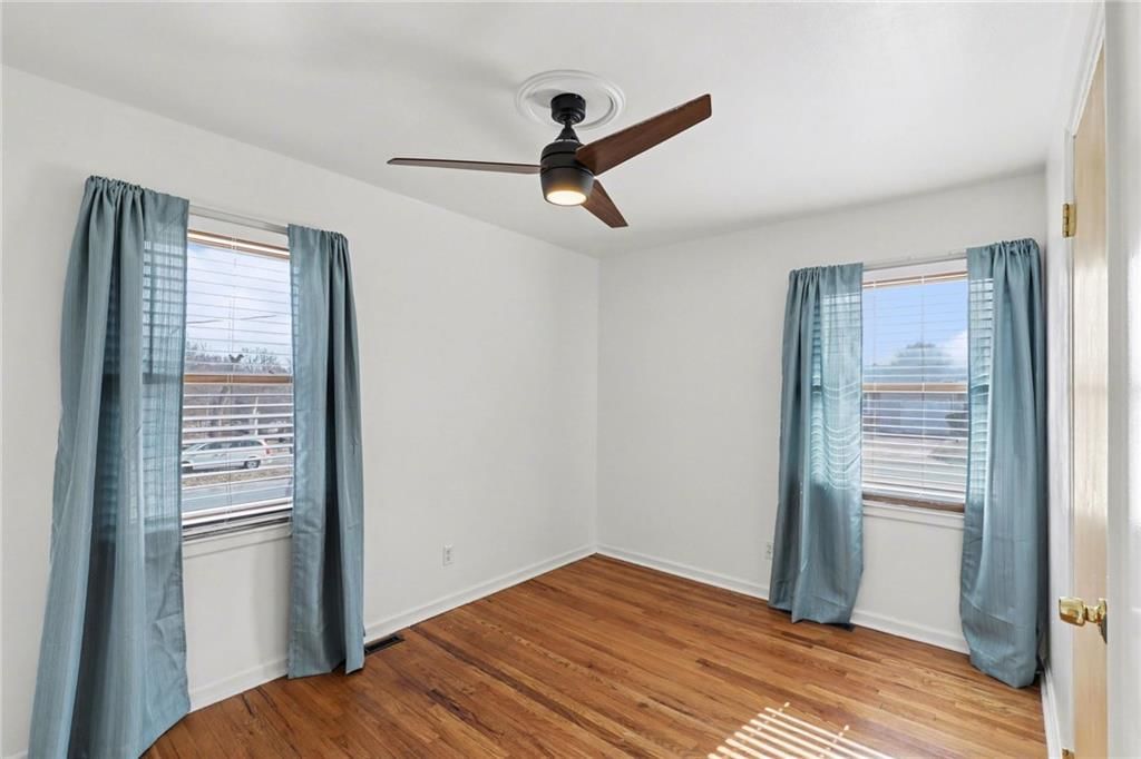 5012 NE 42nd Street — photo 18