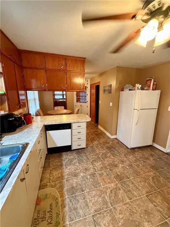 609 Ridge Street — photo 36