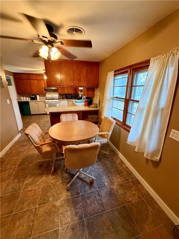 609 Ridge Street — photo 37
