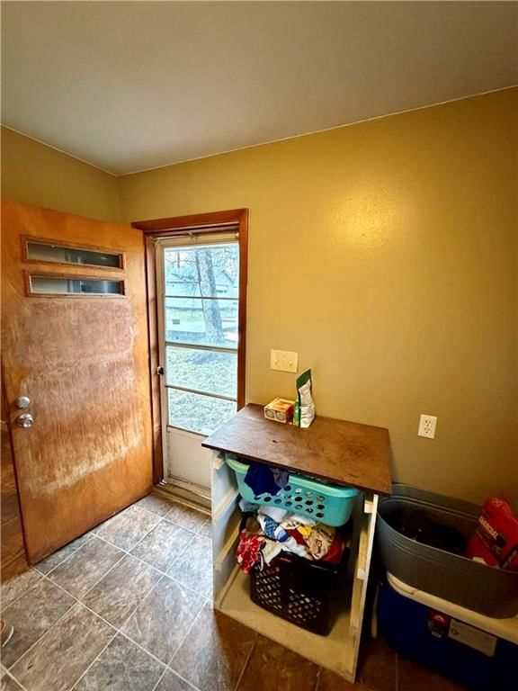 609 Ridge Street — photo 43