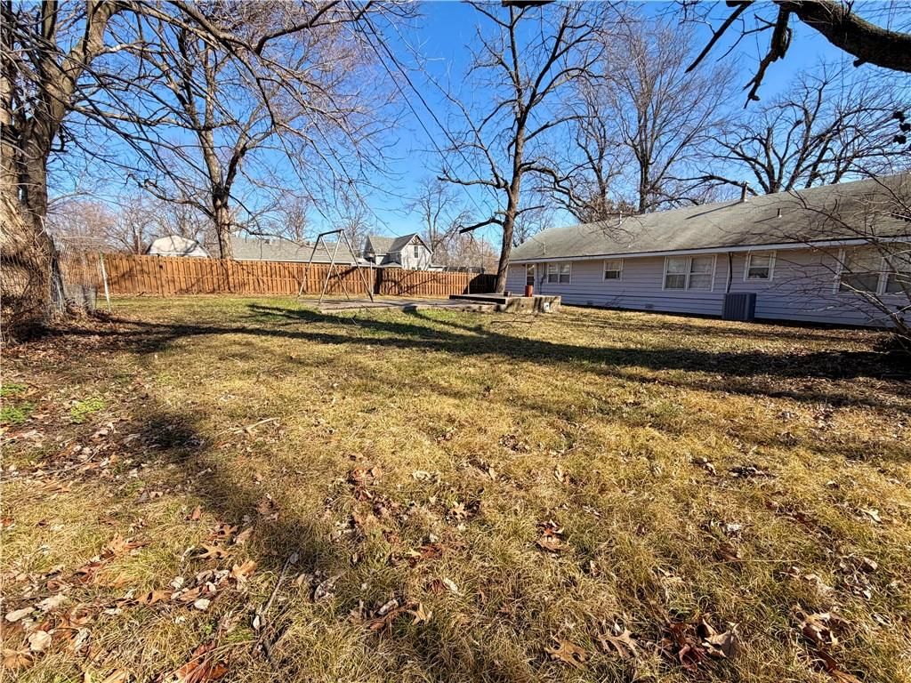 609 Ridge Street — photo 45