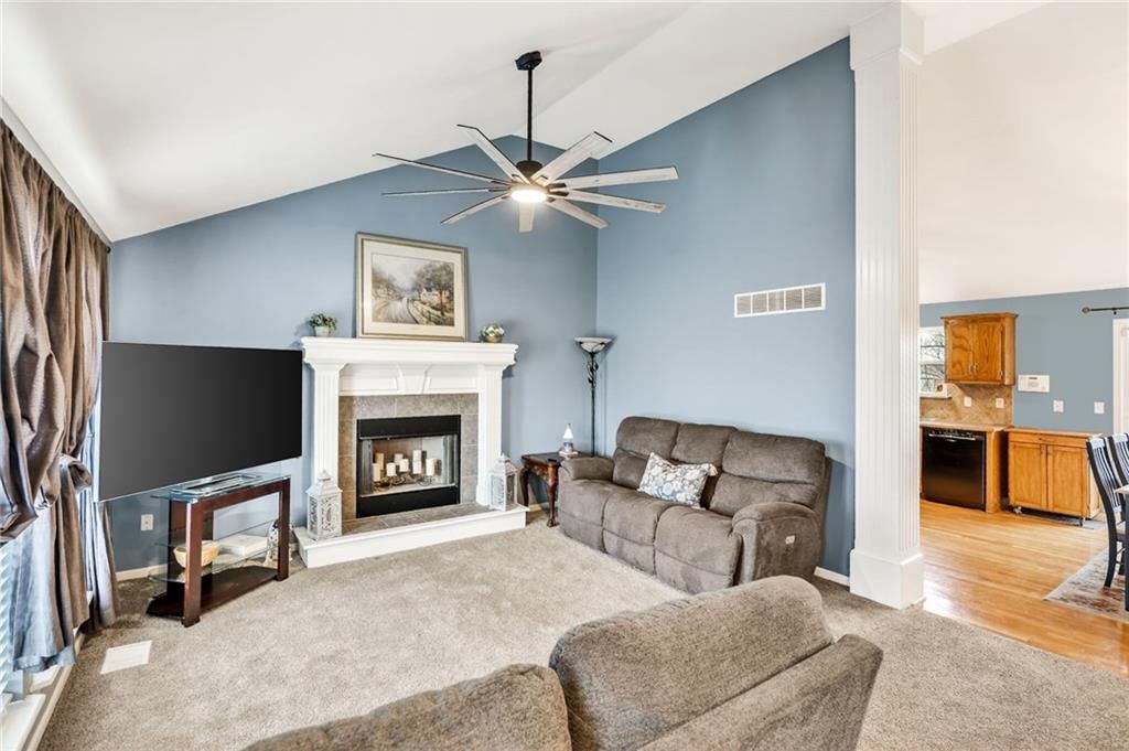 4611 NE 102nd Court — photo 5