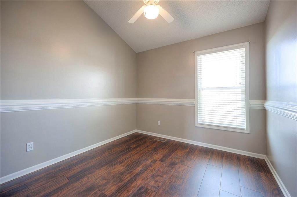 15512 S Alden Street — photo 18