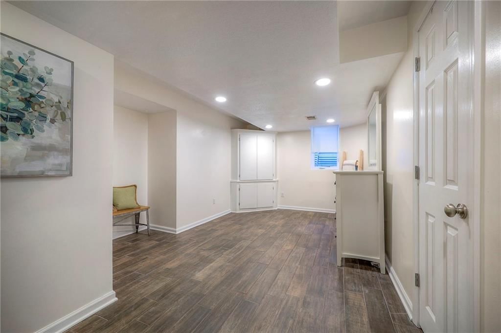 15512 S Alden Street — photo 27