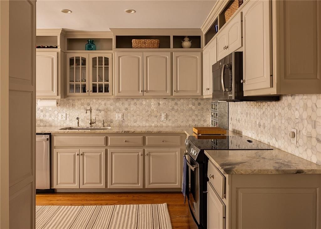 5410 Fairway Road — photo 10