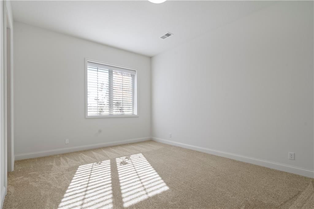 16520 Ballentine Street — photo 71