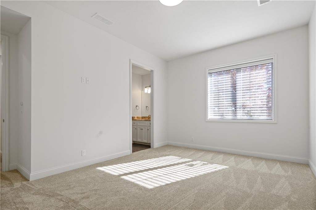 16520 Ballentine Street — photo 75