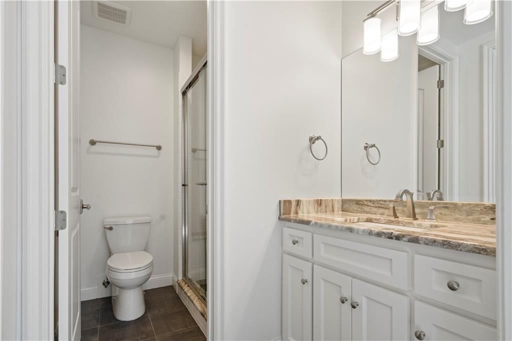 16520 Ballentine Street — photo 76